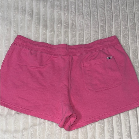 Vineyard Vines Pants - Vineyard Vines Shorts | Size Medium